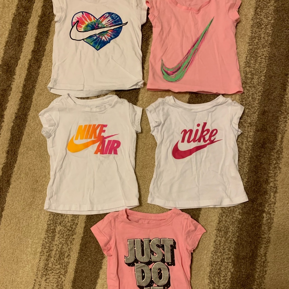 Nike toddler girl t-shirts - size 2T